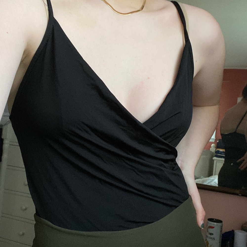 ⛄️3/$25 ⛄️ Zara low neck bodysuit